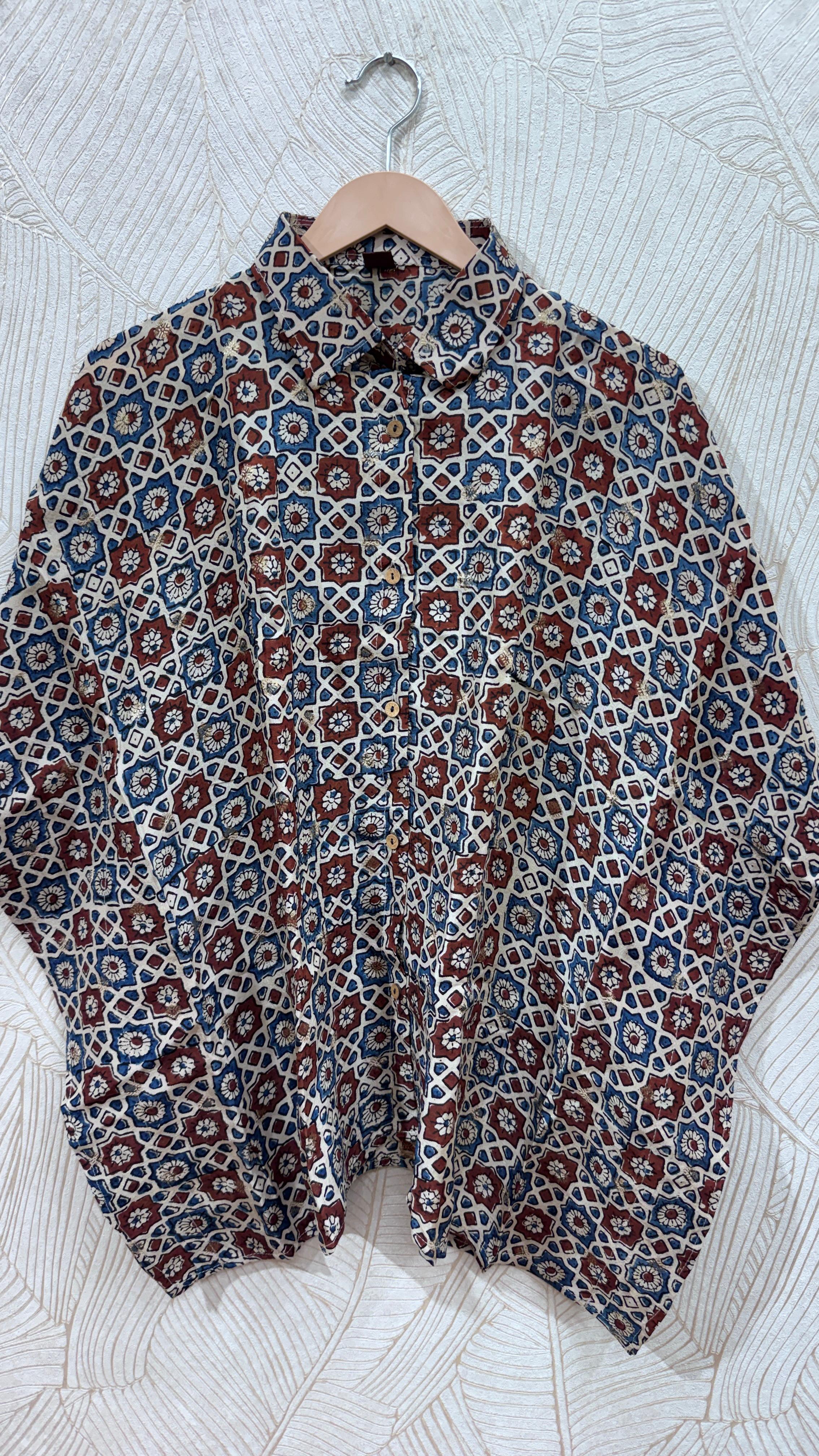Close up of Dola Silk Kaftan Shirt - Kutch Poshak