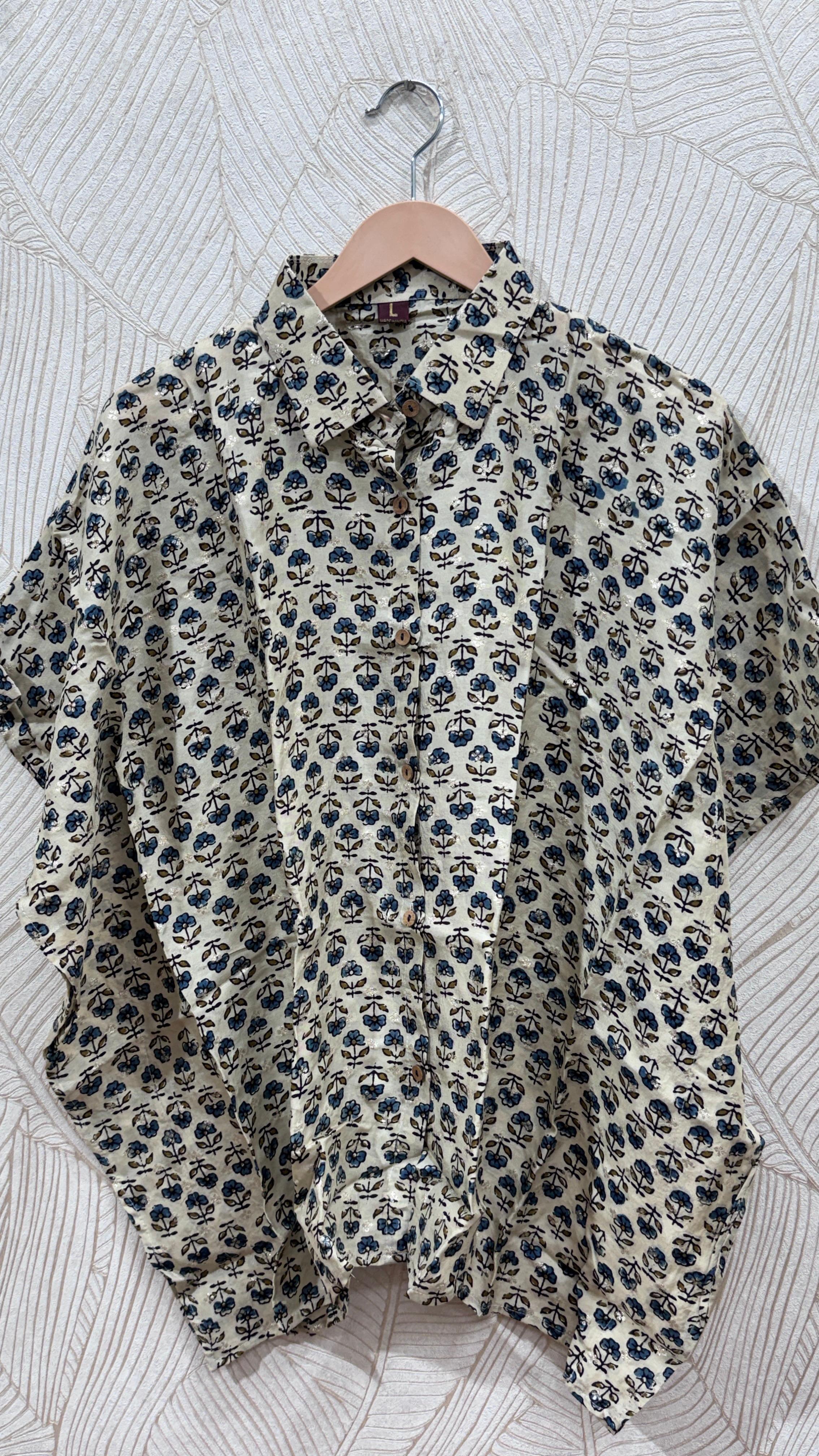 Close up of Dola Silk Kaftan Shirt - Kutch Poshak
