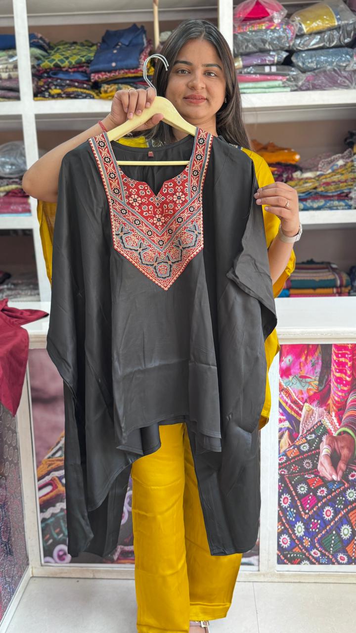 Close up of Modal Silk Kaftan Top with Palazzo - Kutch Poshak