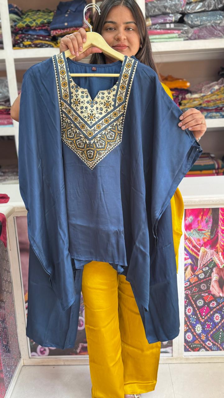 Close up of Modal Silk Kaftan Top with Palazzo - Kutch Poshak