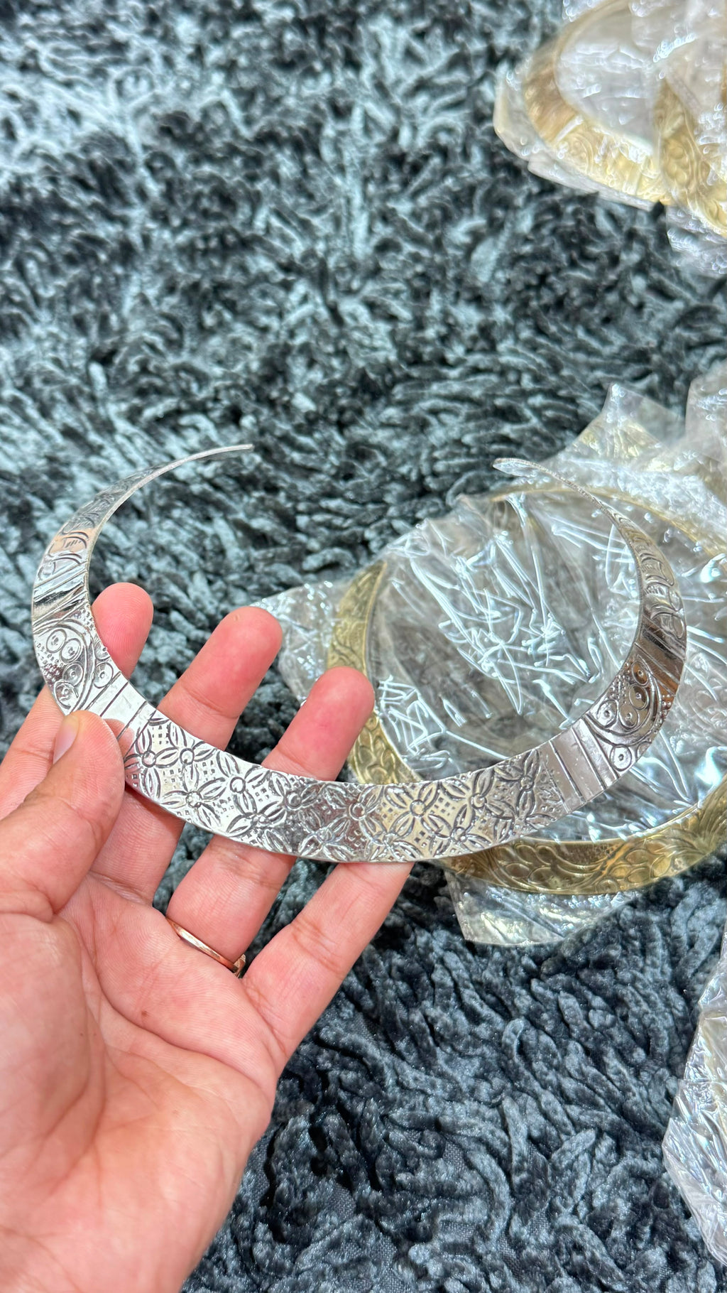 Hasli neck-piece