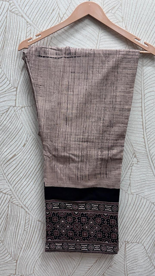 Brush print kaftan Co-Ord set by Kutch Poshak