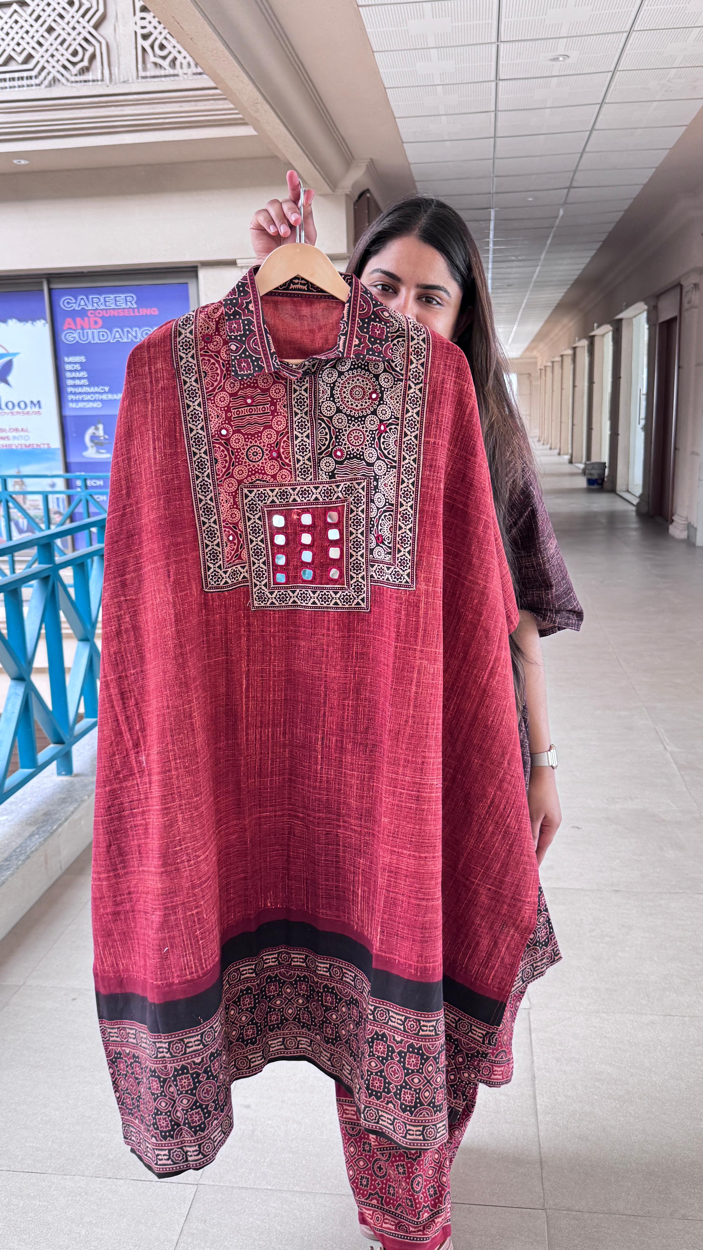 Close up of Brush print kaftan Co-Ord set - Kutch Poshak