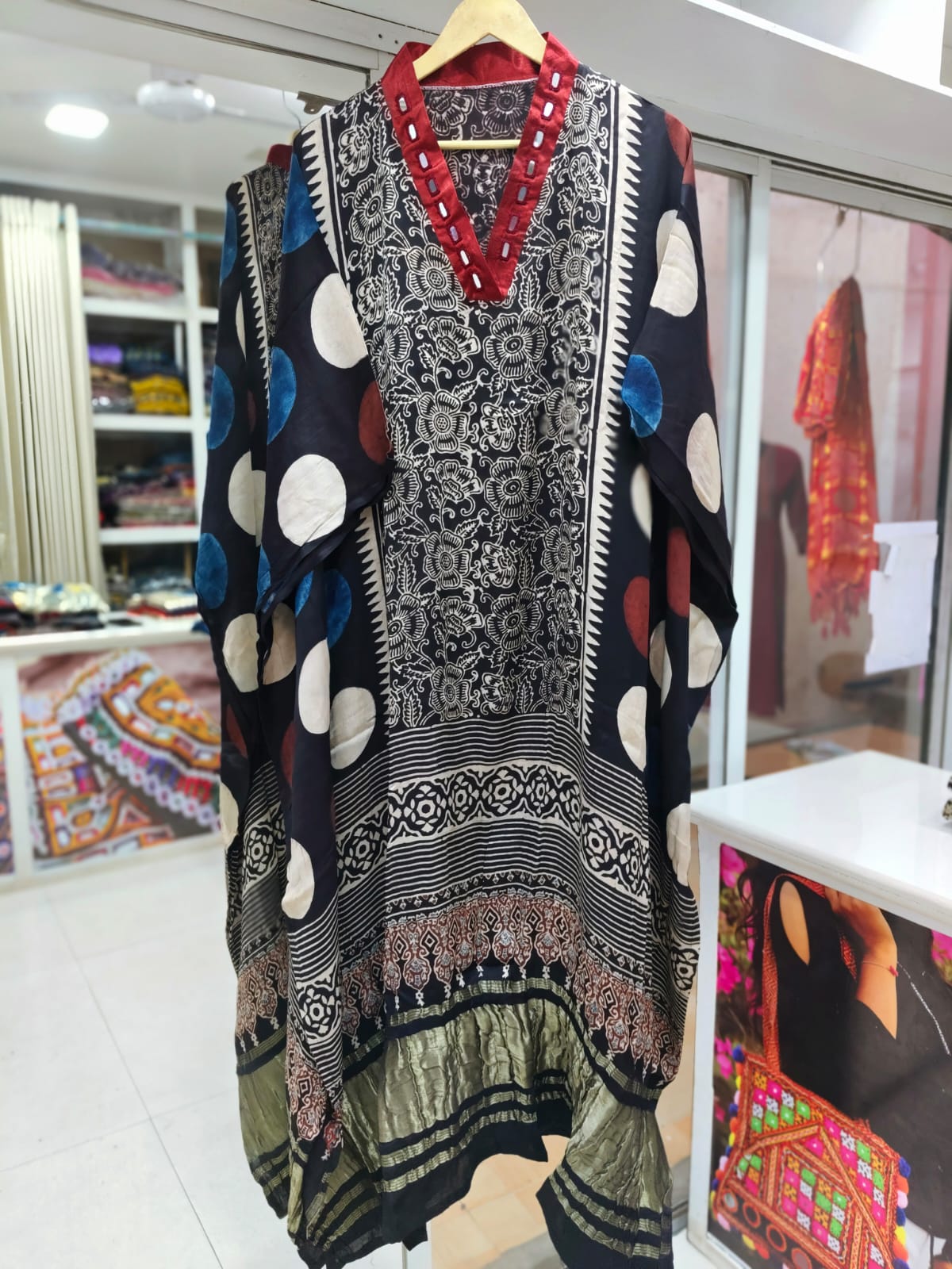 Modal Silk V-neck Kaftan Tissue border