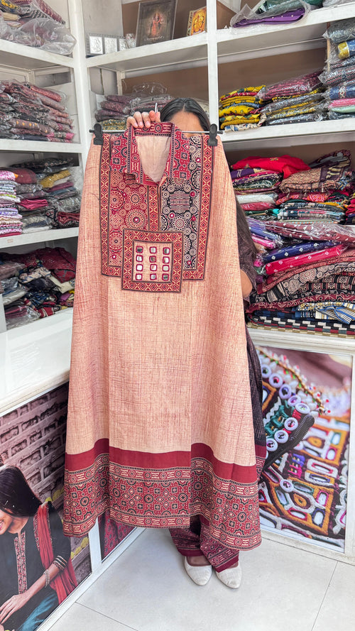 Brush print kaftan Co-Ord set by Kutch Poshak