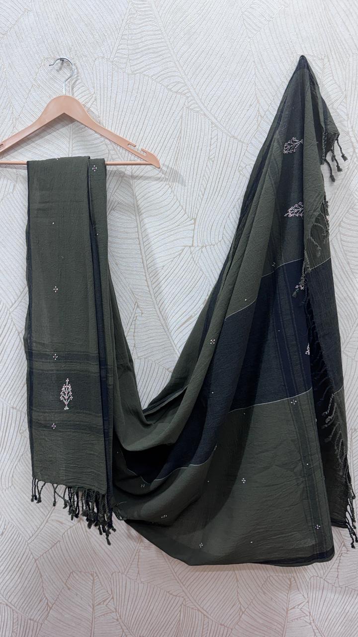Black, Green, Geometric Tangalia Hand Work Bhujodi Handwoven Dupatta from Kutch Poshak